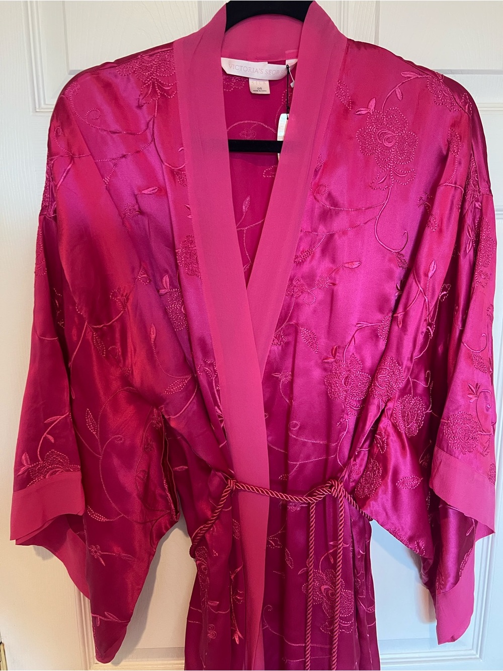 Victoria’s Secret “Silk Top Quality” Satin Sheen EMBROIDERED Gold Label Robe NWT - Picture 12 of 16